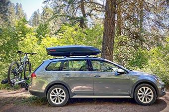 Rooftop Cargo Box (Yakima Skybox 16 Carbonite on vehicle)
